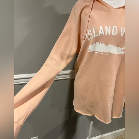 Independent Trading Company Local Boutique - Island Vibes worn 2x Size Large - Picture 7 of 13